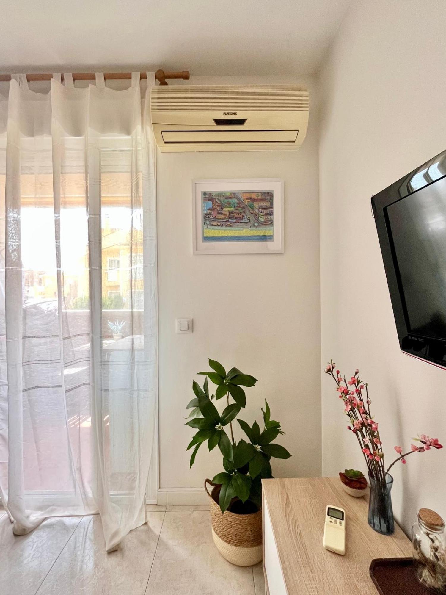 Toto&Koko Apartment Дения Экстерьер фото