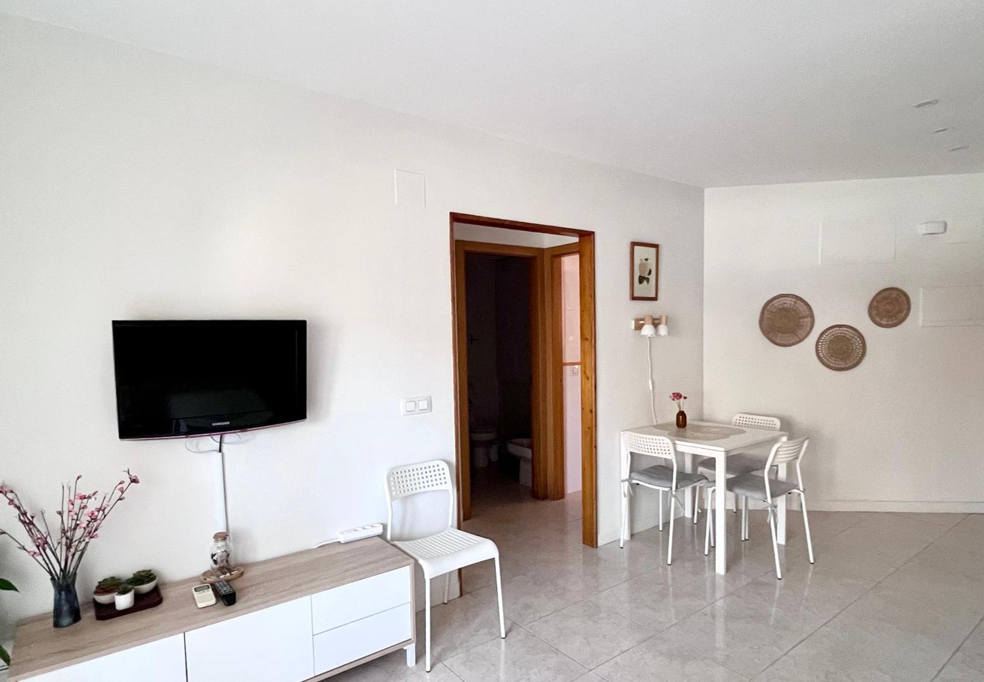 Toto&Koko Apartment Дения Экстерьер фото